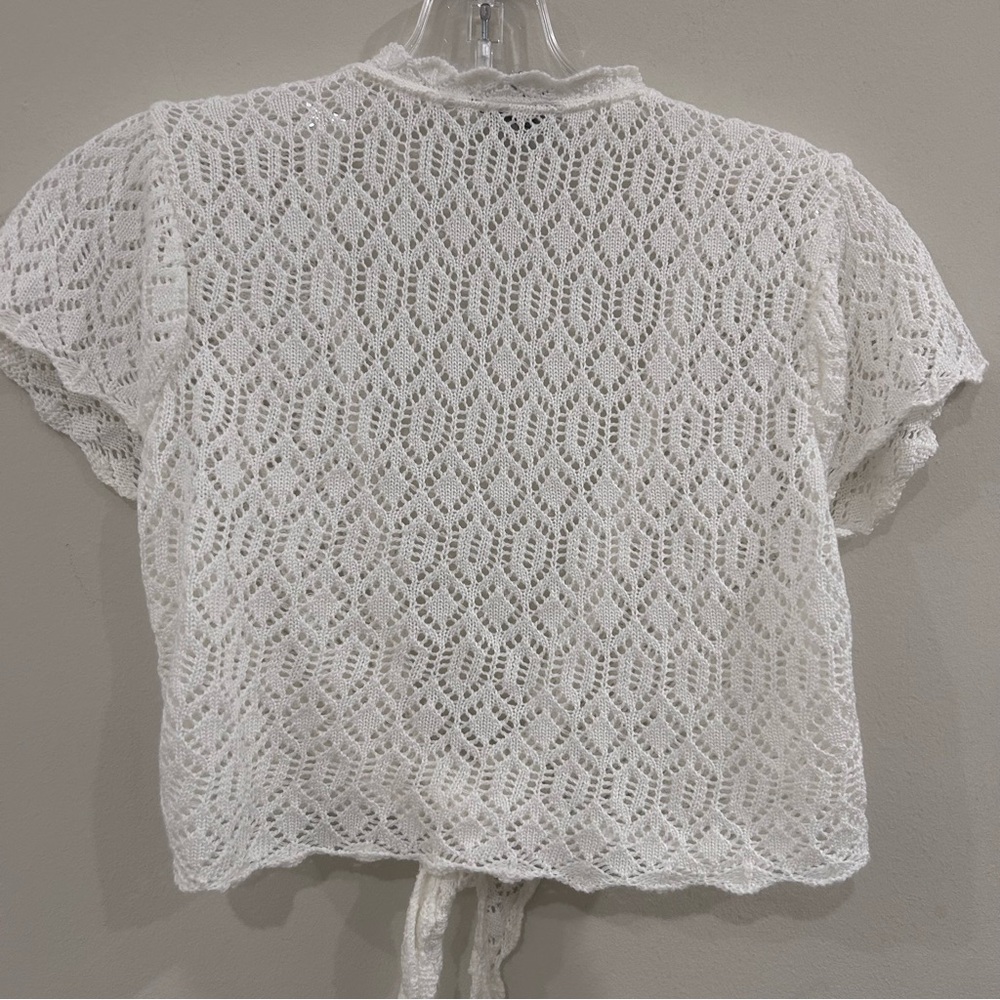 Rue21 Lace Knit White knitted tie-up crop top.  Size Large - Picture 5 of 5